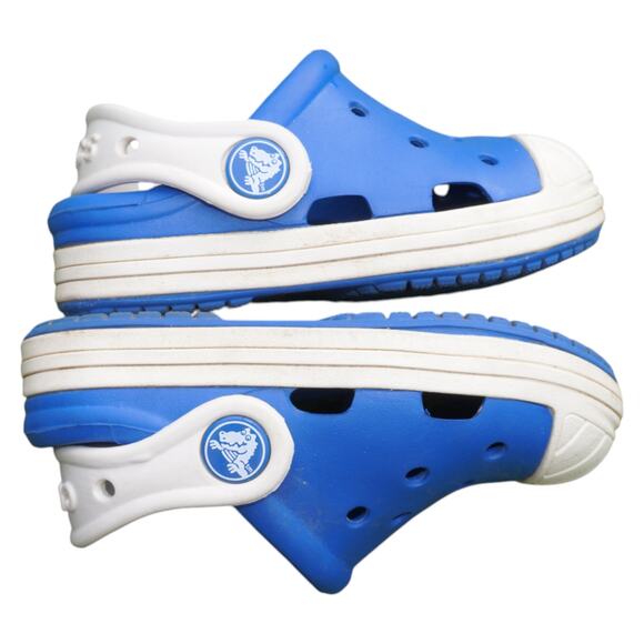 Kids Crocs Blue & White Clog Sandals Size C6 Slip-On Comfort Shoes - Picture 4 of 7